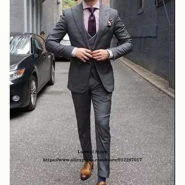 blazers classic grey mens suits casual formal slim business blazer vintage wedding groom 2 piece set terno masculino (jacket+vest+pants), White;black
blazers classic grey mens suits casual formal slim business blazer vintage wedding groom 2 piece set terno masculino (jacket+vest+pants), White;black