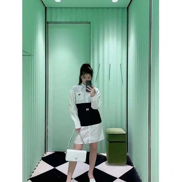 32% off family spring/summer new style stylish contrast color design slim shirt dress, Black;gray
32% off family spring/summer new style stylish contrast color design slim shirt dress, Black;gray