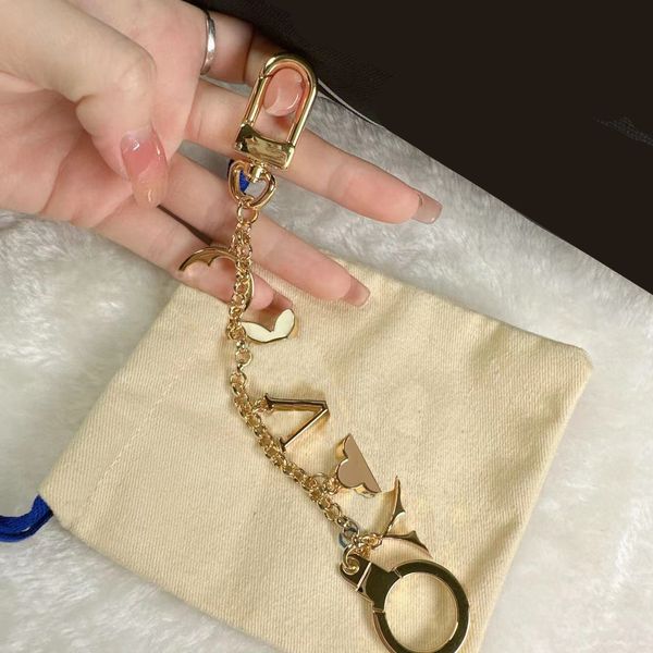 luxury designer fashion keychains brand key buckle flower letter key chain handmade gold mens womens bag pendant gift, Silver
luxury designer fashion keychains brand key buckle flower letter key chain handmade gold mens womens bag pendant gift, Silver