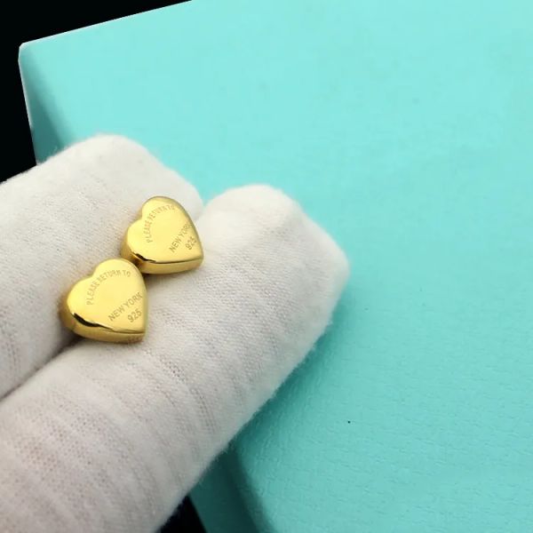 blue box Women Ring drilling Earrings & Bracelet Designer accessory Studs gold/silvery/rose Full Brand as Wedding Christmas Gift High quality jewelry, Mixed colors
blue box Women Ring drilling Earrings & Bracelet Designer accessory Studs gold/silvery/rose Full Brand as Wedding Christmas Gift High quality jewelry, Mixed colors