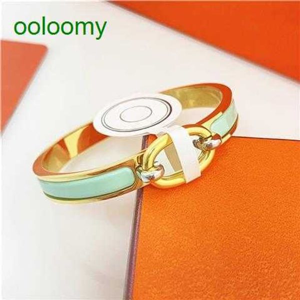 hemres designer bracelet gold bracelet for women new pig nose bracelet light luxury gold plated high fashion enamel c34j, Black
hemres designer bracelet gold bracelet for women new pig nose bracelet light luxury gold plated high fashion enamel c34j, Black