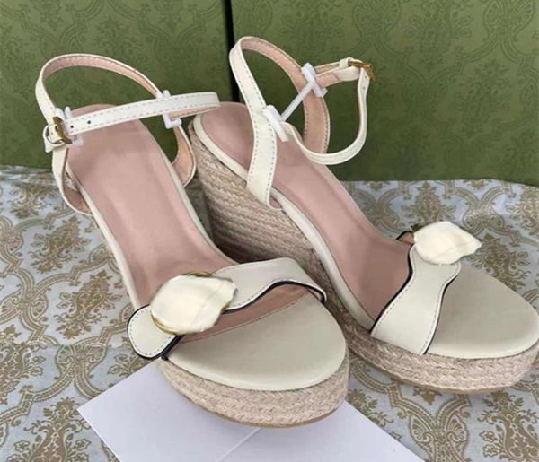2021 fashion designer039s latest womens slopes heels sandals hemp rope weaving table leather metal buckle decoration luxury com2935080, Black
2021 fashion designer039s latest womens slopes heels sandals hemp rope weaving table leather metal buckle decoration luxury com2935080, Black