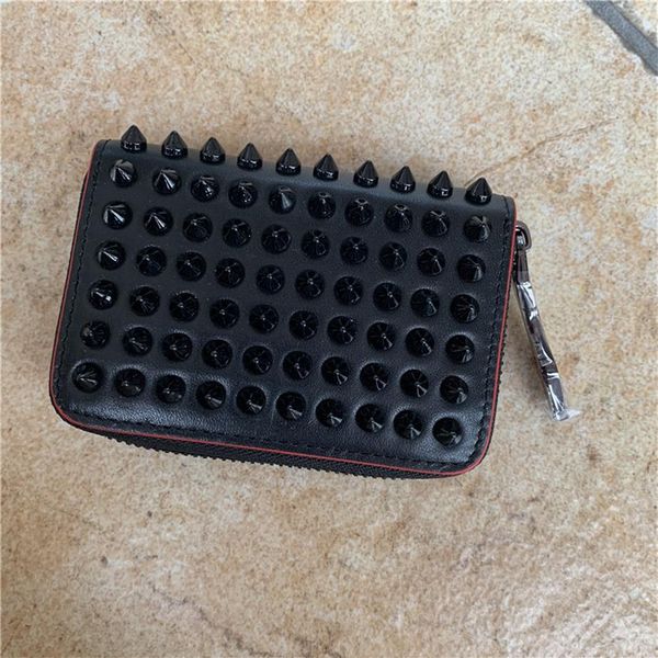 2021 the fashion leather mens and womens wallets classic daily zipper short rivet zippers red shoes wallet trend fluo269c, Red;black
2021 the fashion leather mens and womens wallets classic daily zipper short rivet zippers red shoes wallet trend fluo269c, Red;black