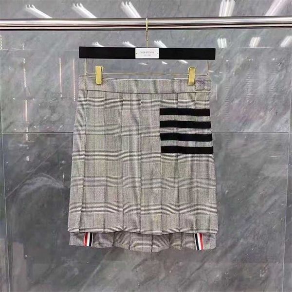 26% off clothing designer quality autumn new tb pleated short front and long back asymmetric half waist four bar a-line plaid skirt for wome, Black
26% off clothing designer quality autumn new tb pleated short front and long back asymmetric half waist four bar a-line plaid skirt for wome, Black