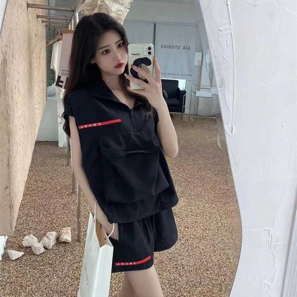 family spring/summer new trendy and cool fashion letter printing hooded tank straight sleeveless shorts set, White
family spring/summer new trendy and cool fashion letter printing hooded tank straight sleeveless shorts set, White