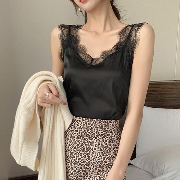 t-shirt white lace tank women 2021 summer women's satin summer for women 2021 black v neck basic sleeveless female silk top
t-shirt white lace tank women 2021 summer women's satin summer for women 2021 black v neck basic sleeveless female silk top