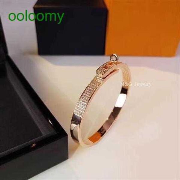 hemres designer gold bracelet for women sterling silver female sky star gold bag full diamond opening fashion personalized ins net red hand, Black
hemres designer gold bracelet for women sterling silver female sky star gold bag full diamond opening fashion personalized ins net red hand, Black