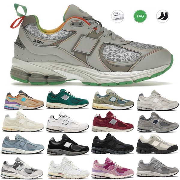 2023 designer 2002r b2002r casual shoes athletic mens women luxury denim stitching color outdoor running shoes heightening shoe runner lace
2023 designer 2002r b2002r casual shoes athletic mens women luxury denim stitching color outdoor running shoes heightening shoe runner lace