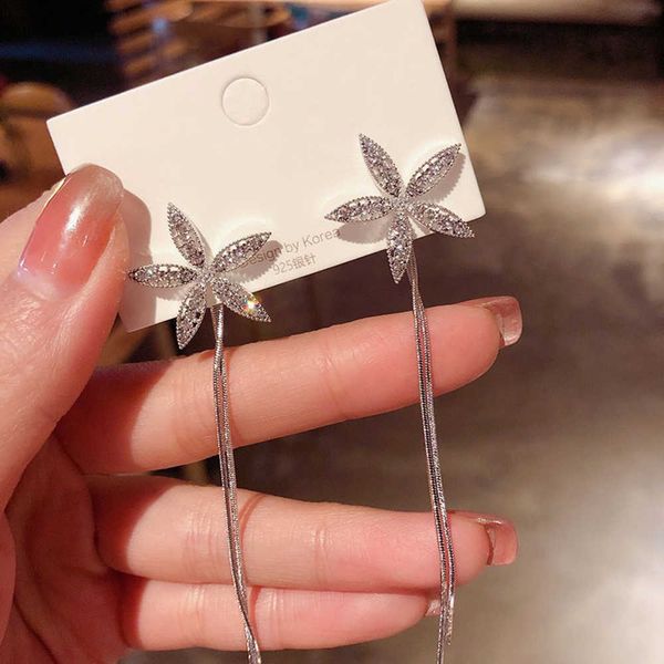 charm long tassel flower drop earrings silver color 2021 fashion hanging women earrings summer jewelry girls party gift chic earrings aa2304, Golden
charm long tassel flower drop earrings silver color 2021 fashion hanging women earrings summer jewelry girls party gift chic earrings aa2304, Golden