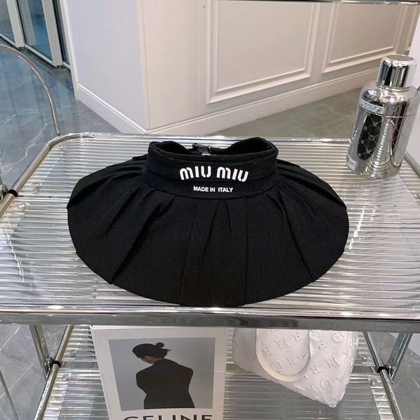 summer miu omnidirectional sunscreen hepburn wind slim sunscreen hollow cap wrinkle craft women's sunshade hat, Blue;gray
summer miu omnidirectional sunscreen hepburn wind slim sunscreen hollow cap wrinkle craft women's sunshade hat, Blue;gray