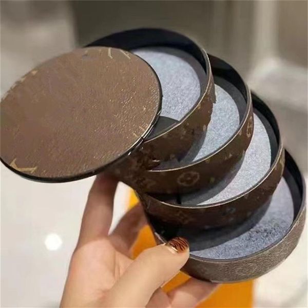 new designer cases stuff sacks earing rings box the rotating four -layer storage box with a mirror for girl makeup luggage230v
new designer cases stuff sacks earing rings box the rotating four -layer storage box with a mirror for girl makeup luggage230v