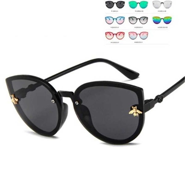 sunglasses 2023 menino menina bonito dos desenhos animados urso forma moda redonda culos de sol crianas culos de sol do vintage proteo uv cl, White;black
sunglasses 2023 menino menina bonito dos desenhos animados urso forma moda redonda culos de sol crianas culos de sol do vintage proteo uv cl, White;black