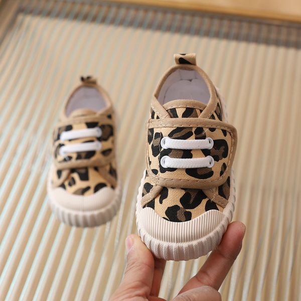 sneakers children canvas shoes fashion classic soft comfortable boys sneakers girls casual shoes children skate shoes leopard pattern 230421, Black;red
sneakers children canvas shoes fashion classic soft comfortable boys sneakers girls casual shoes children skate shoes leopard pattern 230421, Black;red