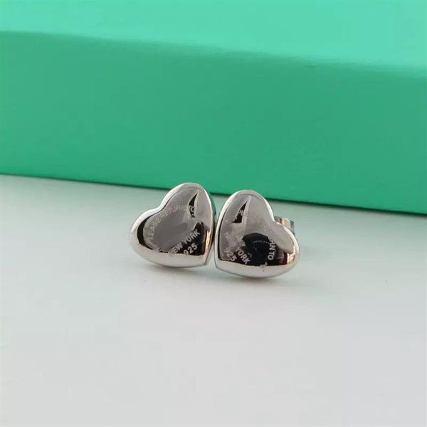 classic style women lover sleek heart studs luxury simple design titanium steel earrings wedding party gifts whole320u, Golden;silver
classic style women lover sleek heart studs luxury simple design titanium steel earrings wedding party gifts whole320u, Golden;silver