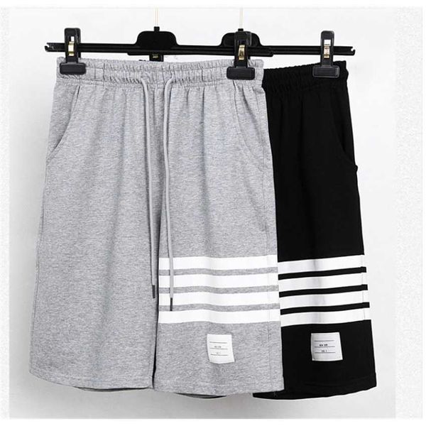 trendy tb and wo shorts with cotton couples four bars casual sports summer thin five piece for men's pants, Black;white
trendy tb and wo shorts with cotton couples four bars casual sports summer thin five piece for men's pants, Black;white