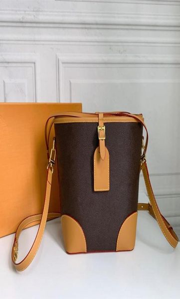 women039s designer fashion cosmetic bag luxury new classic retro bag texture elegant small tag design everyday wear essential b3586060
women039s designer fashion cosmetic bag luxury new classic retro bag texture elegant small tag design everyday wear essential b3586060