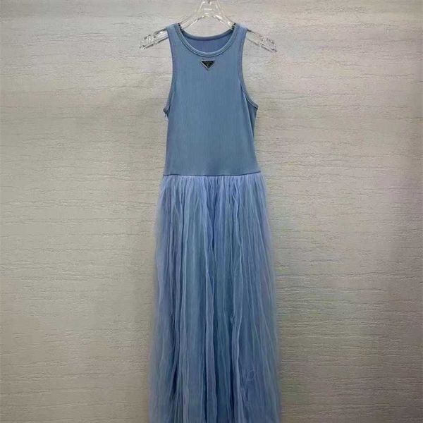 36% off family spring/summer new fashion and atmosphere classic triangle tank spliced mesh sleeveless long dress, Black;gray
36% off family spring/summer new fashion and atmosphere classic triangle tank spliced mesh sleeveless long dress, Black;gray