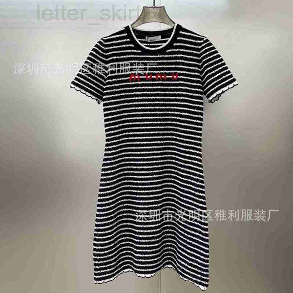 casual dresses designer high version striped knitted dress for women's summer new small short sleeved casual straight tube t-shirt skir, Black;gray
casual dresses designer high version striped knitted dress for women's summer new small short sleeved casual straight tube t-shirt skir, Black;gray