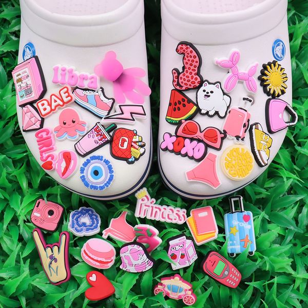 shoe parts accessories 1pcs bag bear watermelon s boys girls sandals garden buckle decorations fit croc jibz charm party gift 230421, White;pink
shoe parts accessories 1pcs bag bear watermelon s boys girls sandals garden buckle decorations fit croc jibz charm party gift 230421, White;pink