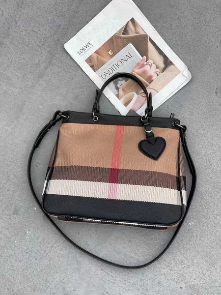 designer herbag garden party evening cross mirror checkered tote handheld crossbody large capacity garden panel contrast shoulder bag for wo
designer herbag garden party evening cross mirror checkered tote handheld crossbody large capacity garden panel contrast shoulder bag for wo