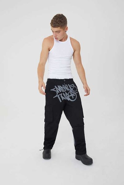 men's pants minus two trend new hip hop print cargo pants y2k retro streetwear pants harajuku loose lti-poet men joggers g230422, Black
men's pants minus two trend new hip hop print cargo pants y2k retro streetwear pants harajuku loose lti-poet men joggers g230422, Black