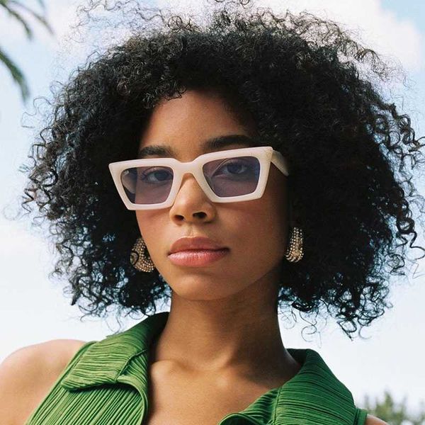 hinged cat's eye fashion sunglasses women's box sunglasses personalized versatile, Black
hinged cat's eye fashion sunglasses women's box sunglasses personalized versatile, Black