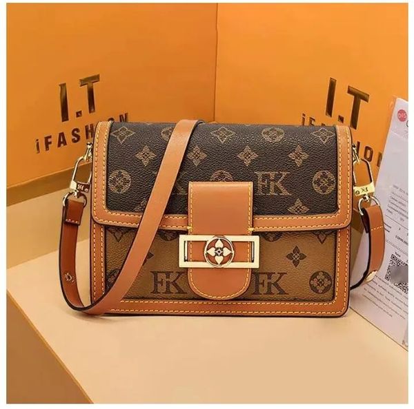 luxury shoulder bag designers handbags purses bag brown flower women tote brand letter leather crossbody bag brown plaid
luxury shoulder bag designers handbags purses bag brown flower women tote brand letter leather crossbody bag brown plaid