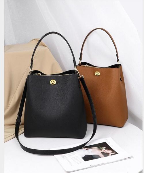 d42 new style men039s and women039s shoulder bag handbag fashion bag designer handbag purse3602426
d42 new style men039s and women039s shoulder bag handbag fashion bag designer handbag purse3602426