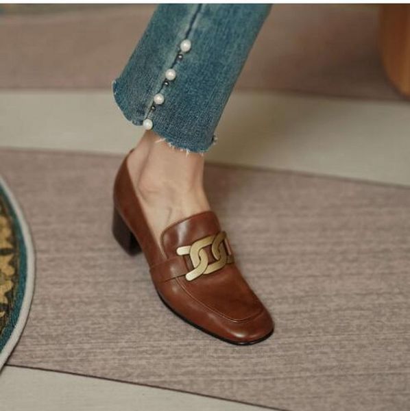 brown black gold metal buckle high heeled shoes fashion full grain leather chunky heel lady wedding dress shoes
brown black gold metal buckle high heeled shoes fashion full grain leather chunky heel lady wedding dress shoes