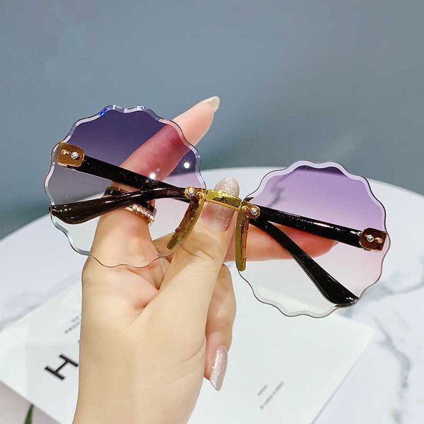 other fashion accessories children's sunglasses retro round sunshade sunglasses baby rimless party sunglasses fashionable kids sunglass, Silver
other fashion accessories children's sunglasses retro round sunshade sunglasses baby rimless party sunglasses fashionable kids sunglass, Silver