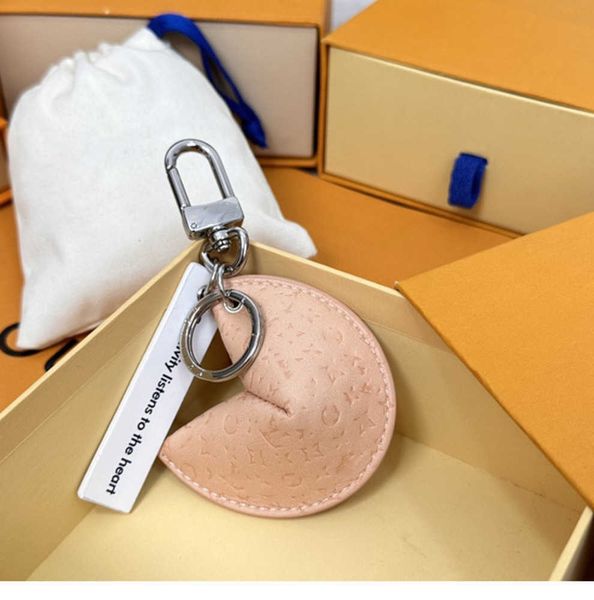 with box fortune cookie bag hanging car keychain flower charm jewelry women men gifts fashion pu leather key chain access4716899, Silver
with box fortune cookie bag hanging car keychain flower charm jewelry women men gifts fashion pu leather key chain access4716899, Silver