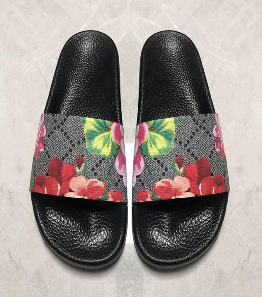 2022 men women sandals flip flower animals summer slide fashion wide flat slippery slipper flop with box size us5 us126520701, Black
2022 men women sandals flip flower animals summer slide fashion wide flat slippery slipper flop with box size us5 us126520701, Black
