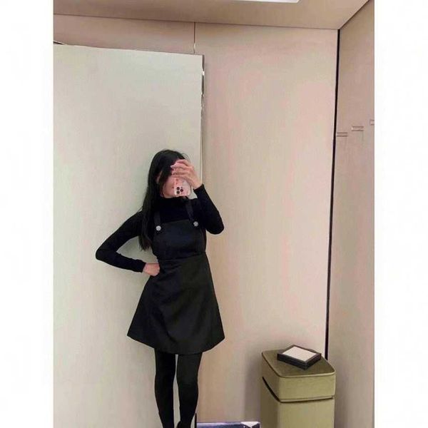 30% off family spring/summer new style casual diamonds cross design strap dress, Black;gray
30% off family spring/summer new style casual diamonds cross design strap dress, Black;gray