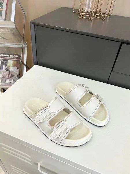 designer shoes slippers selling fashion luxe designer men's slipper calfskin sandals flip flop men large l bath mens slides womens shoe, Black
designer shoes slippers selling fashion luxe designer men's slipper calfskin sandals flip flop men large l bath mens slides womens shoe, Black
