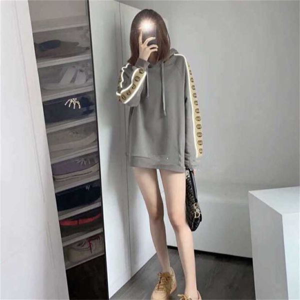 26% off clothing designer quality spring festival selling 3m reflective double letter trendy ins explosive street net red hooded coat couple, Black
26% off clothing designer quality spring festival selling 3m reflective double letter trendy ins explosive street net red hooded coat couple, Black