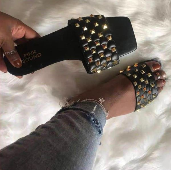 women rivet slides square toe sandal fashion flat slipper quilted stud leather jelly mules shoes good quality big size gr0075046954, Black
women rivet slides square toe sandal fashion flat slipper quilted stud leather jelly mules shoes good quality big size gr0075046954, Black