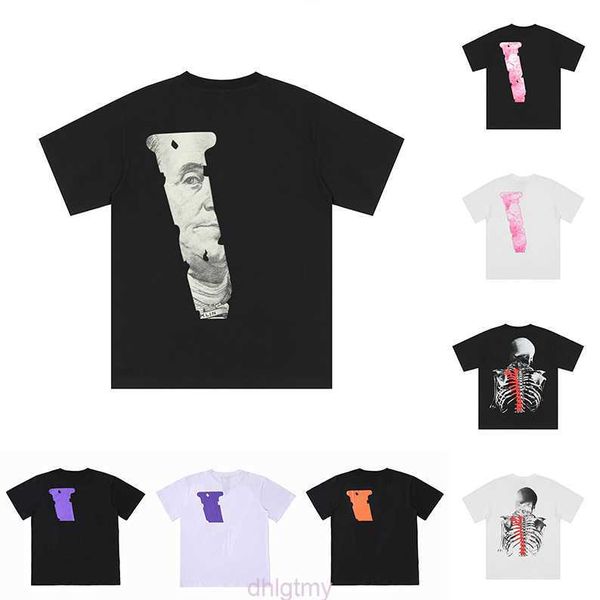 women 2023 mens tshirts summer designers t shirts loose tees apparel fashion brands man shirt luxurys clothing street polos shorts sleeve c, White;black
women 2023 mens tshirts summer designers t shirts loose tees apparel fashion brands man shirt luxurys clothing street polos shorts sleeve c, White;black