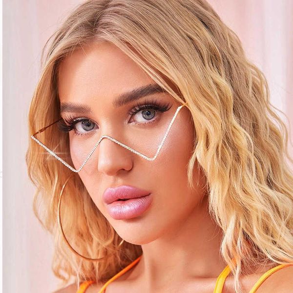 personalized metal spectacle frame female decoration w design heavy industry diamond rimmed net red, Black
personalized metal spectacle frame female decoration w design heavy industry diamond rimmed net red, Black