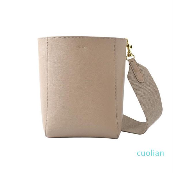 sangle bucket wide strap shoulder tote tote commuter bag triomphe designer cowhide women handbags e20p#2512290q
sangle bucket wide strap shoulder tote tote commuter bag triomphe designer cowhide women handbags e20p#2512290q
