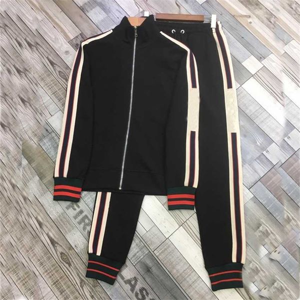spring and autumn new casual fashion trendy comfortable men's sports set standing neck zipper coat, Gray
spring and autumn new casual fashion trendy comfortable men's sports set standing neck zipper coat, Gray