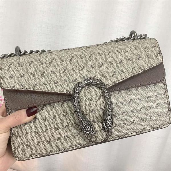 women luxury fashion brand wine handbag ladies shoulder bag 2021 chain designer brown leather messenger bags belt pur283t
women luxury fashion brand wine handbag ladies shoulder bag 2021 chain designer brown leather messenger bags belt pur283t