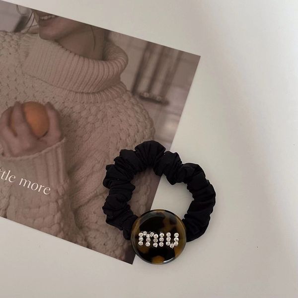 miu letter women's black ribbon spring clip korean version temperament bow knot edge clip bb clip ins wind hair band band diamond hair, Silver
miu letter women's black ribbon spring clip korean version temperament bow knot edge clip bb clip ins wind hair band band diamond hair, Silver