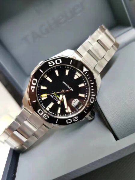 men's watch size 43mm swiss sw200-1 movement sapphire crystal glass mirror 904 fine steel case waterproof function designer watch, Slivery;brown
men's watch size 43mm swiss sw200-1 movement sapphire crystal glass mirror 904 fine steel case waterproof function designer watch, Slivery;brown
