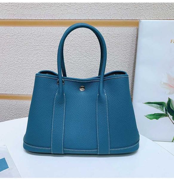 designer herbag garden party evening garden new layer cowhide fashion versatile one-shoulder hand tote bridal large computer female bag wvfj
designer herbag garden party evening garden new layer cowhide fashion versatile one-shoulder hand tote bridal large computer female bag wvfj