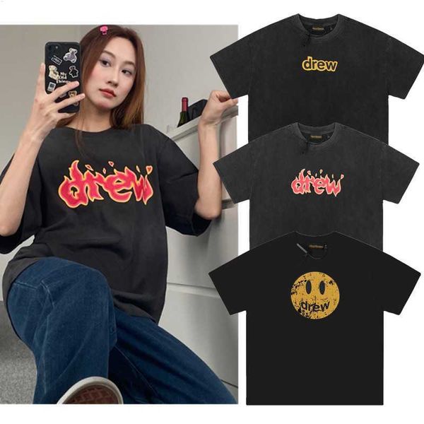 2023 t shirt make old wash water first smile face flame letter print t-shirt american street loose fashion short, White;black
2023 t shirt make old wash water first smile face flame letter print t-shirt american street loose fashion short, White;black