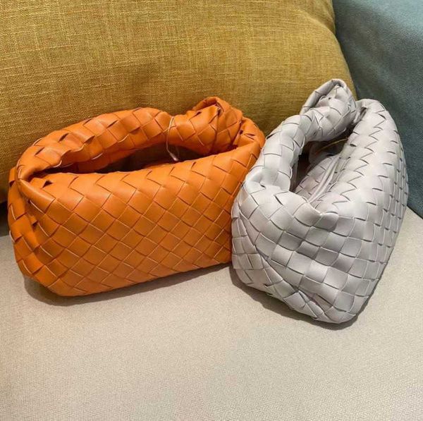 luxury abottegas vneta mini totes shoulder bag knotted jodie same bags horn single woven armpit designer portable clou shoulder bags uotc yi
luxury abottegas vneta mini totes shoulder bag knotted jodie same bags horn single woven armpit designer portable clou shoulder bags uotc yi