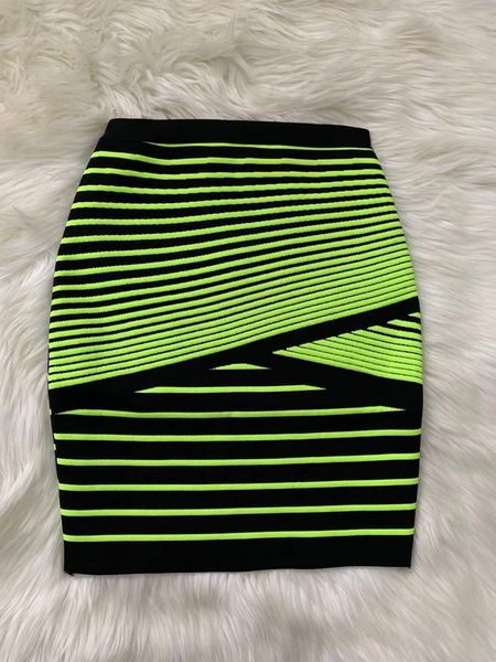 dresses wholesale summer new skirt green jacquard fashion match tightfitting mini rayon bandage skirt elegant fashion pencil skirt, White;black
dresses wholesale summer new skirt green jacquard fashion match tightfitting mini rayon bandage skirt elegant fashion pencil skirt, White;black