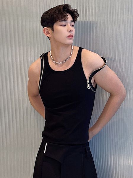men' tank syuhgfa casual sleeveless vest korean style personality shoulder metal zip design fashion slim tank 230422, White;black
men' tank syuhgfa casual sleeveless vest korean style personality shoulder metal zip design fashion slim tank 230422, White;black