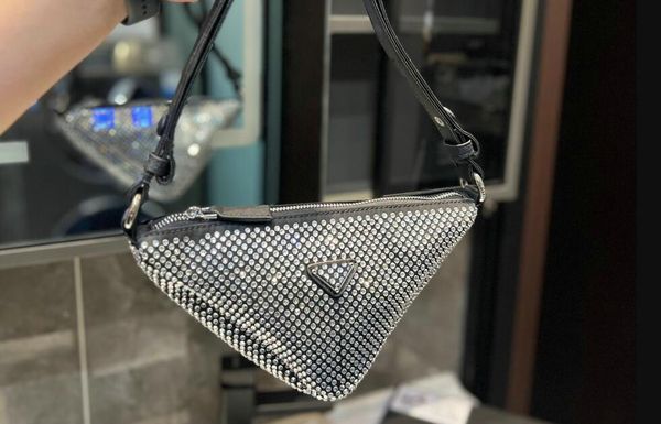 diamond women shoulder bag crystal handbags summer fashion underarm purses luxury totes nylon quality classic shiny handbag 22cm
diamond women shoulder bag crystal handbags summer fashion underarm purses luxury totes nylon quality classic shiny handbag 22cm
