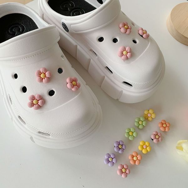 shoe parts accessories 10pcs 5 petal flower croc charms designer diy shiny bling shoes decaration for jibs clogs kids boys women girls gifts, White;pink
shoe parts accessories 10pcs 5 petal flower croc charms designer diy shiny bling shoes decaration for jibs clogs kids boys women girls gifts, White;pink